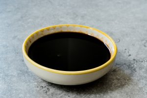 How Long Does Molasses Last? Expiration Explained - Dom Eats